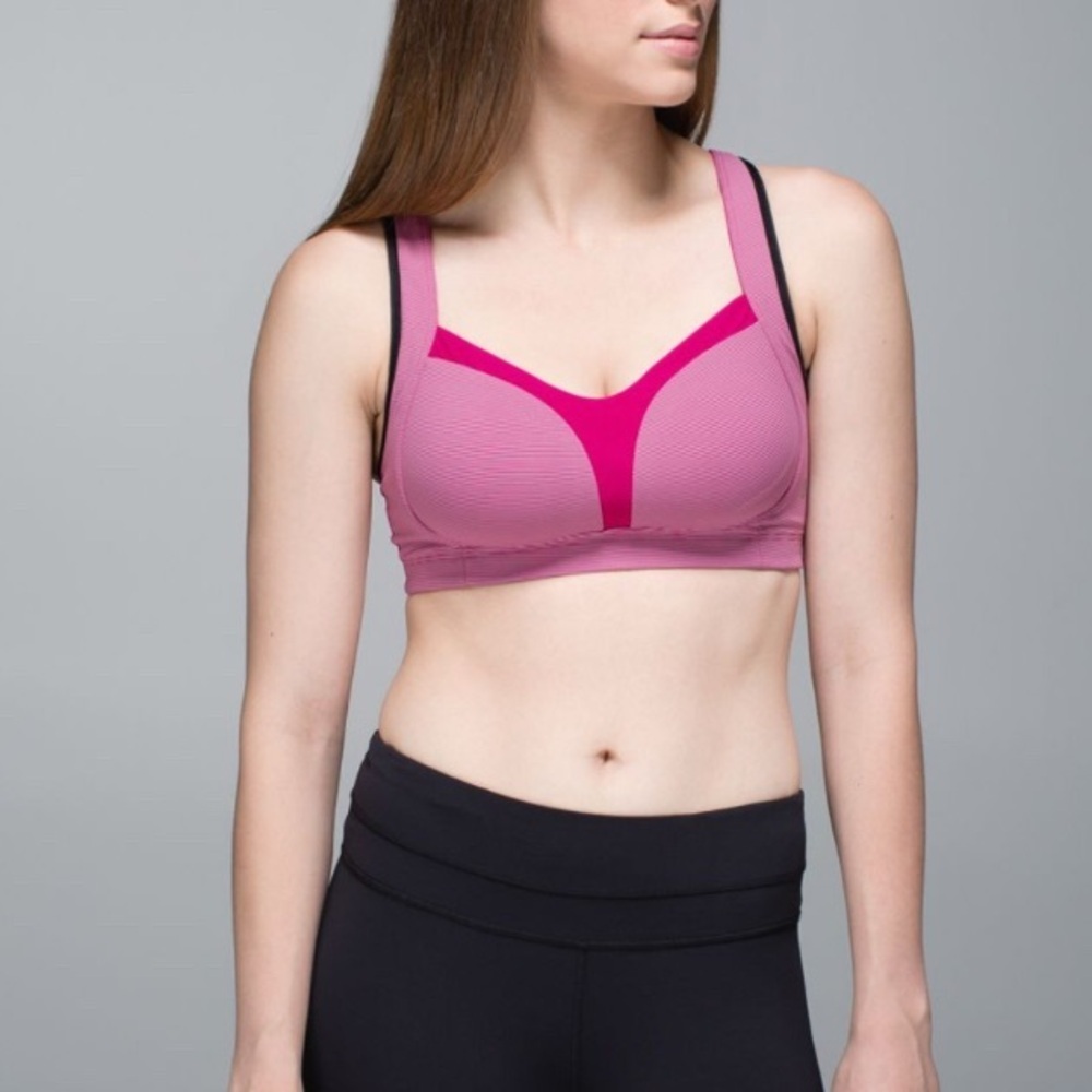 Lululemon Ta Ta Tamer
Wee Stripe Jewelled Magenta / Jewelled Magenta